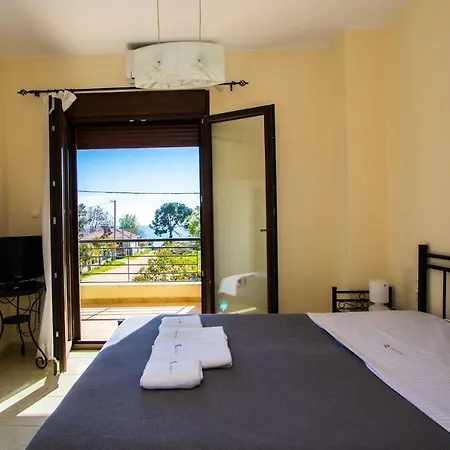 Guedin Sea Side House, * Nikiti (Sithonia)