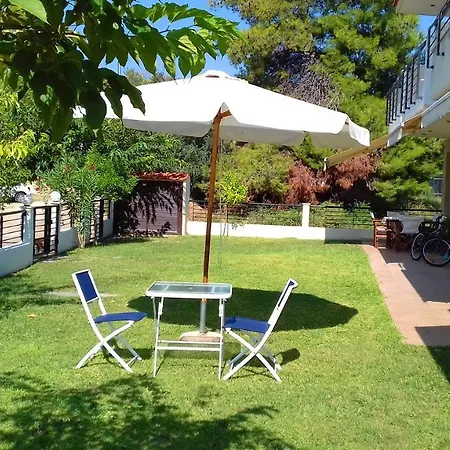 Guedin Sea Side House, Holiday home *