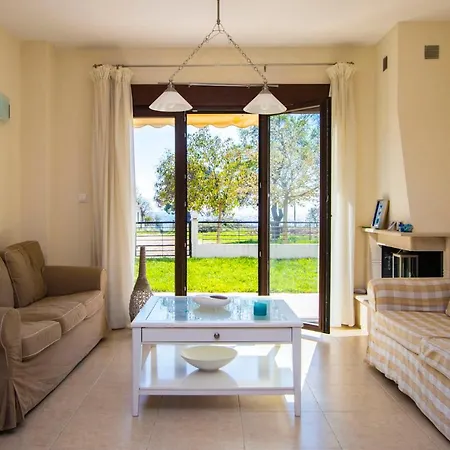 Guedin Sea Side House,