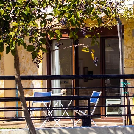 Guedin Sea Side House, Nikiti (Sithonia)